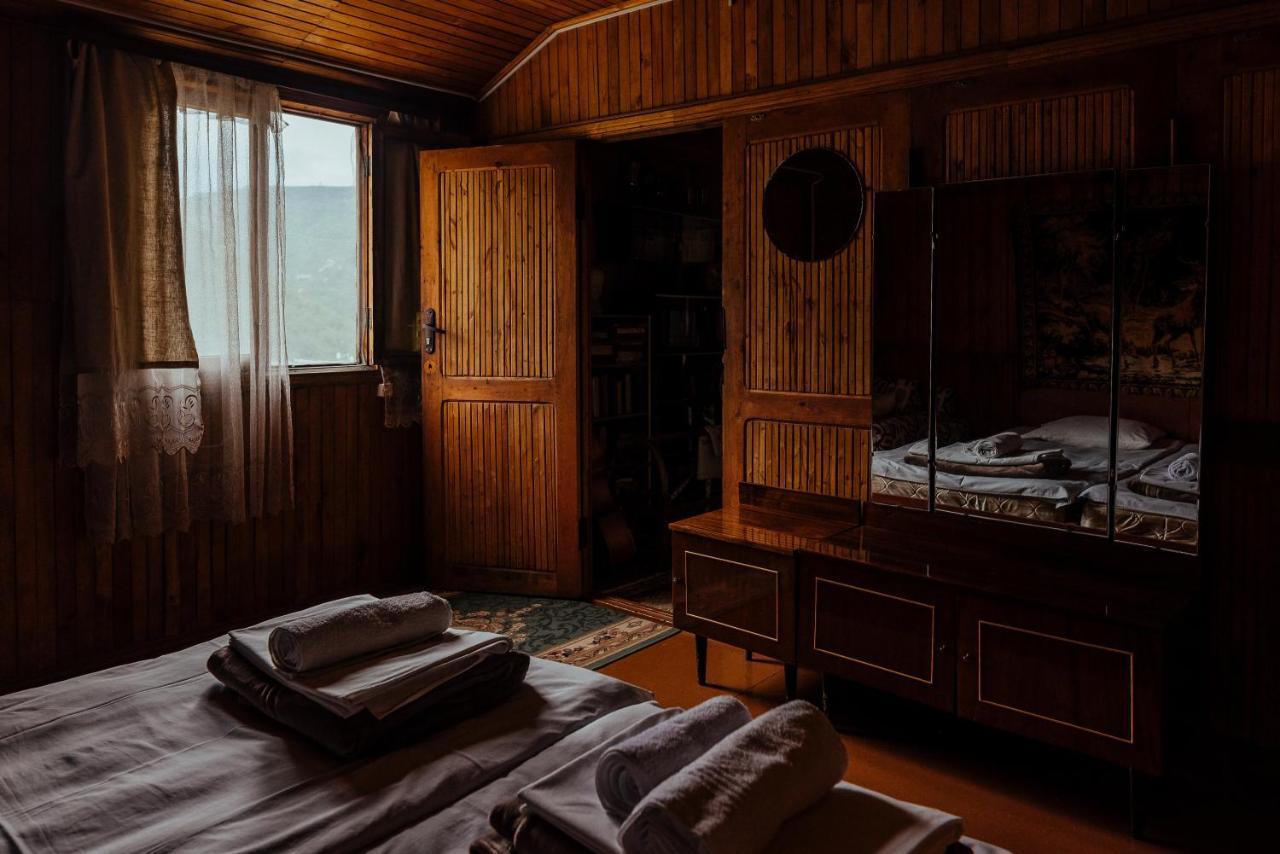 Iris B&B In Debed Canyon อาลาแวร์ดิ ภายนอก รูปภาพ