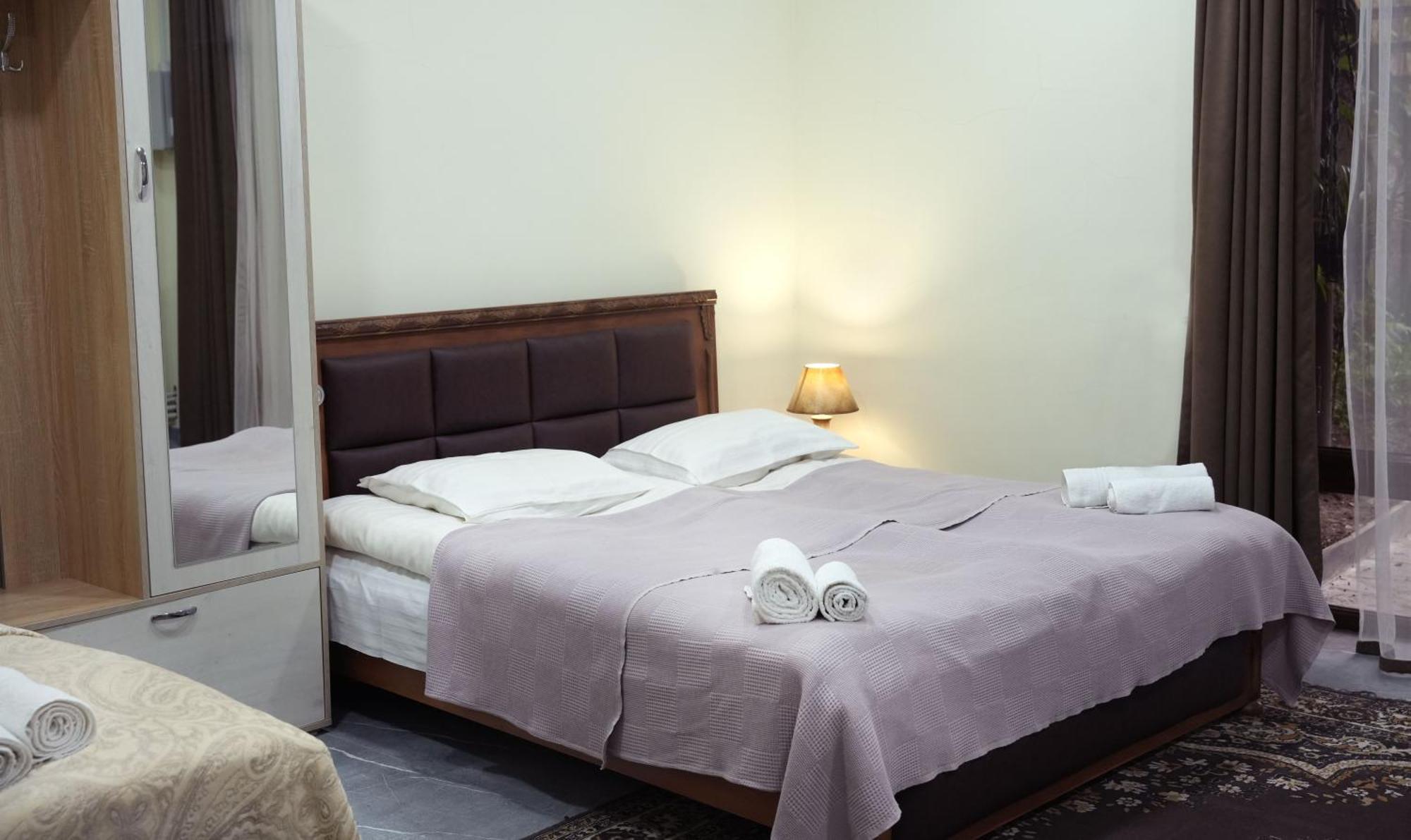Iris B&B In Debed Canyon อาลาแวร์ดิ ภายนอก รูปภาพ