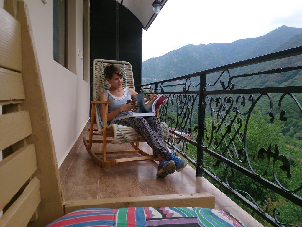 Iris B&B In Debed Canyon อาลาแวร์ดิ ภายนอก รูปภาพ