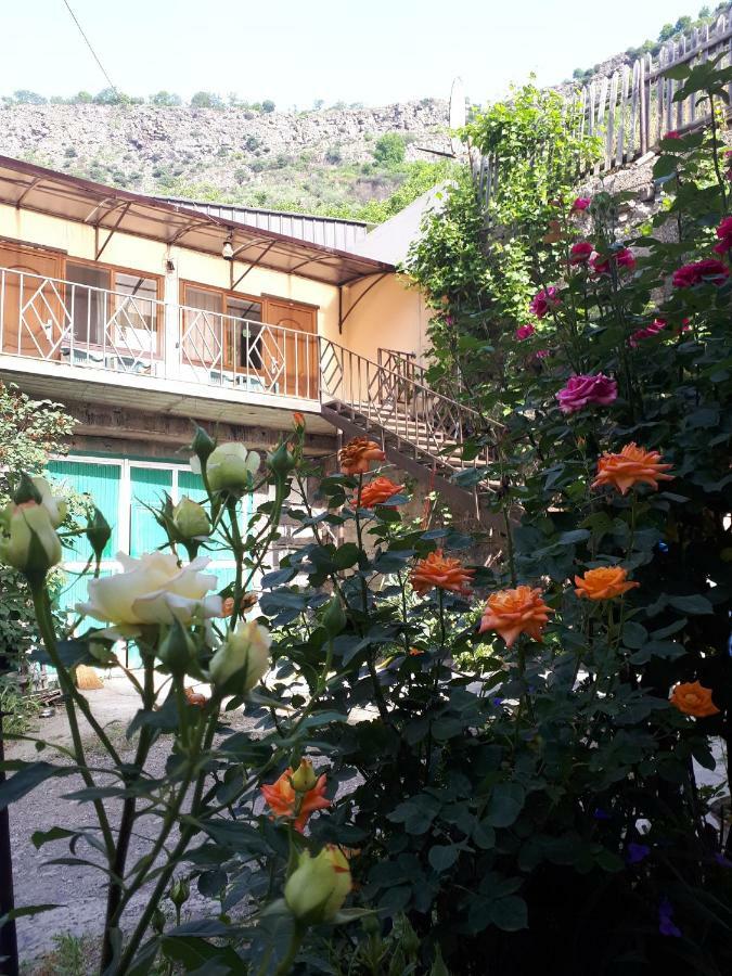 Iris B&B In Debed Canyon อาลาแวร์ดิ ภายนอก รูปภาพ